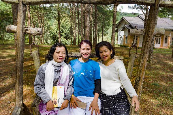 Tet Retreat: Yoga Philosophy for Peace & Happiness (vietnamese